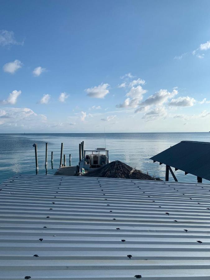 Paradise Divers Hotel Utila Eksteriør bilde
